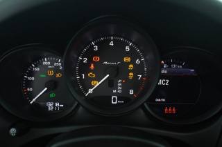 PORSCHE Macan usata 12