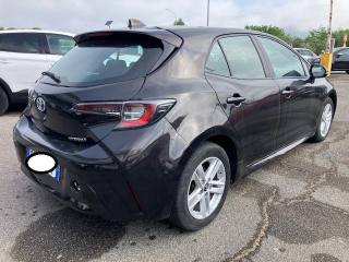 TOYOTA Corolla usata, con Autoradio