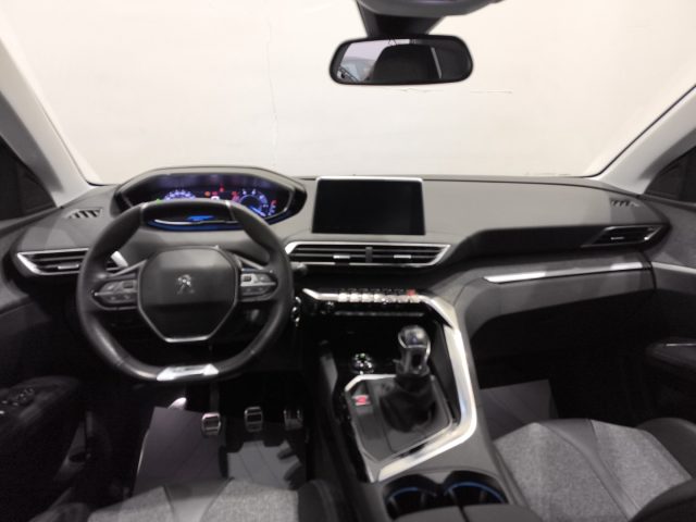PEUGEOT 3008 usata, con Vetri oscurati