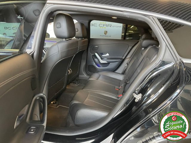 MERCEDES-BENZ CLA 180 usata, con Interni in pelle