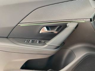 PEUGEOT 2008 usata, con Hill holder