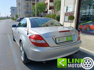 MERCEDES-BENZ SLK 200 usata, con Volante multifunzione