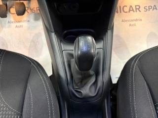 PEUGEOT 208 usata, con Sedile posteriore sdoppiato