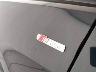 AUDI Q8 usata, con Volante in pelle