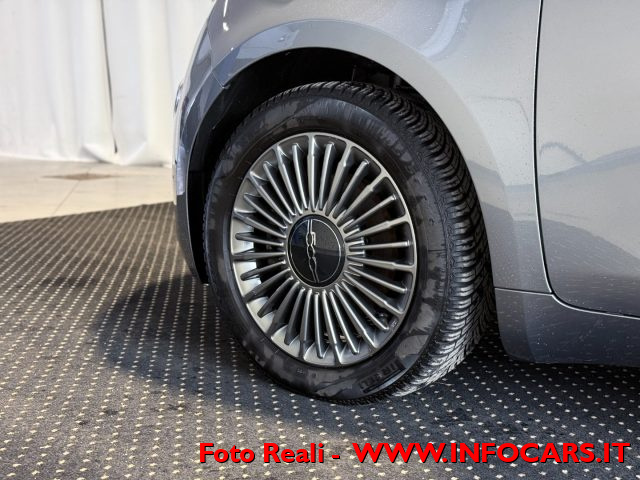 FIAT 500e usata, con Luci diurne LED