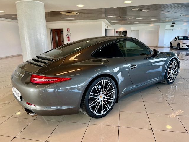 PORSCHE 991 usata, con Autoradio