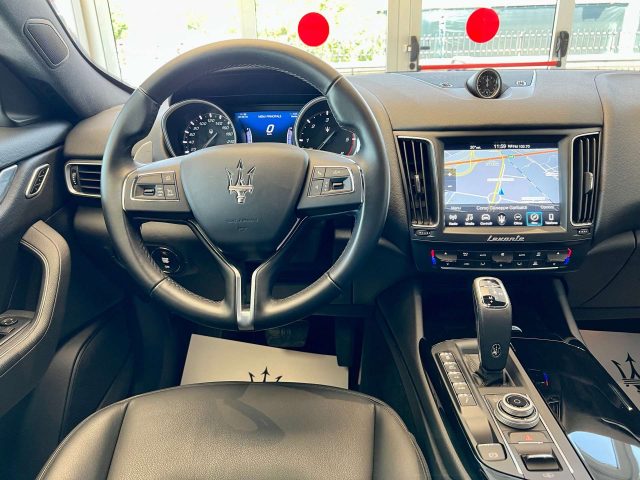 MASERATI Levante usata, con USB