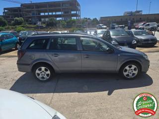 OPEL Astra usata, con Autoradio