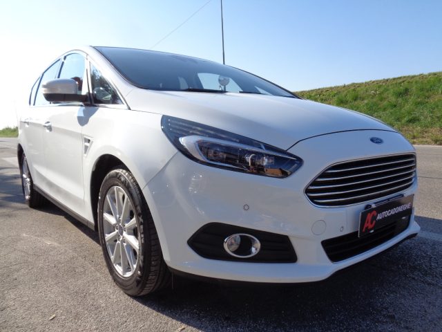 FORD S-Max usata, con Airbag