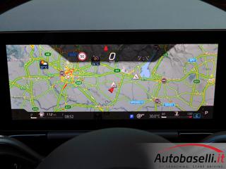 MERCEDES-BENZ GLA 180 usata, con Controllo automatico clima