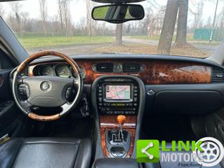 JAGUAR XJ usata, con Interni in pelle