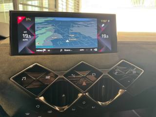 DS AUTOMOBILES DS 3 Crossback usata, con Volante in pelle