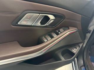 BMW 320 usata, con Interni in pelle