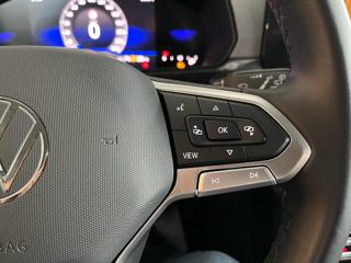 VOLKSWAGEN T-Cross usata, con USB