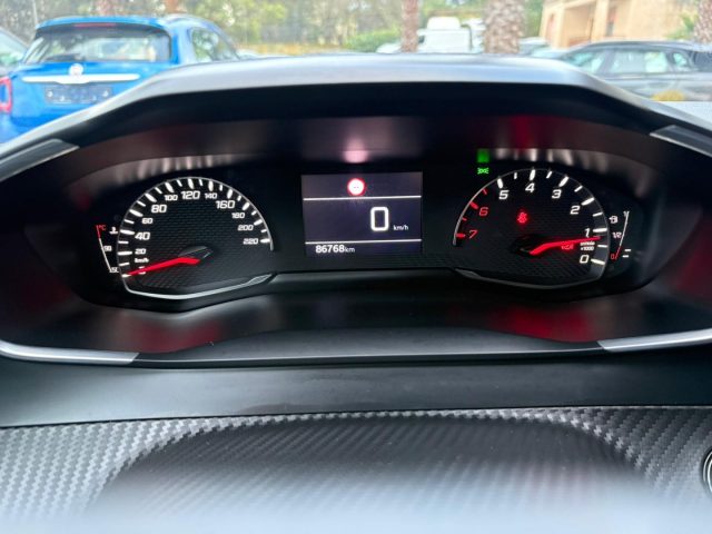PEUGEOT 2008 usata, con Climatizzatore