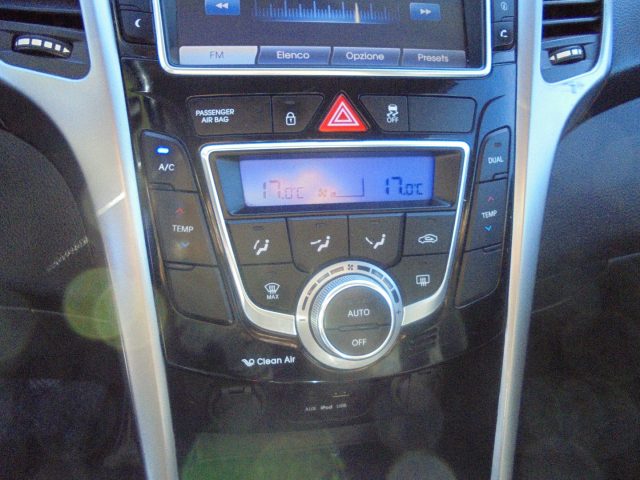HYUNDAI i30 usata 26
