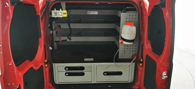 FIAT Fiorino usata, con USB