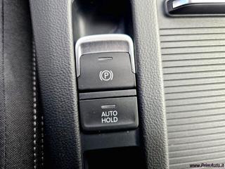 VOLKSWAGEN Passat Variant usata, con Volante in pelle
