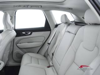 VOLVO XC60 usata 9