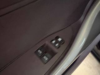 TOYOTA iQ usata, con Isofix