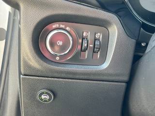 OPEL Corsa usata, con Climatizzatore
