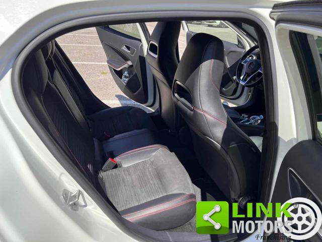 MERCEDES-BENZ GLA 200 usata, con ESP