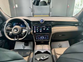 MASERATI Grecale usata, con Fari LED