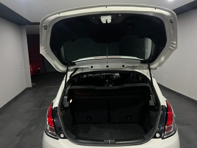 LANCIA Ypsilon usata, con ESP