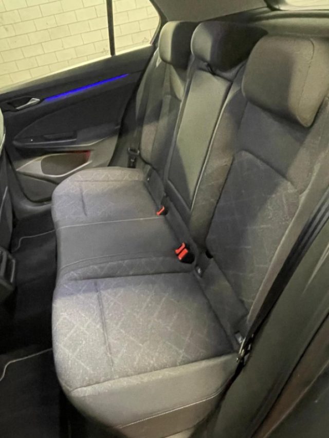 VOLKSWAGEN Golf usata, con Airbag laterali