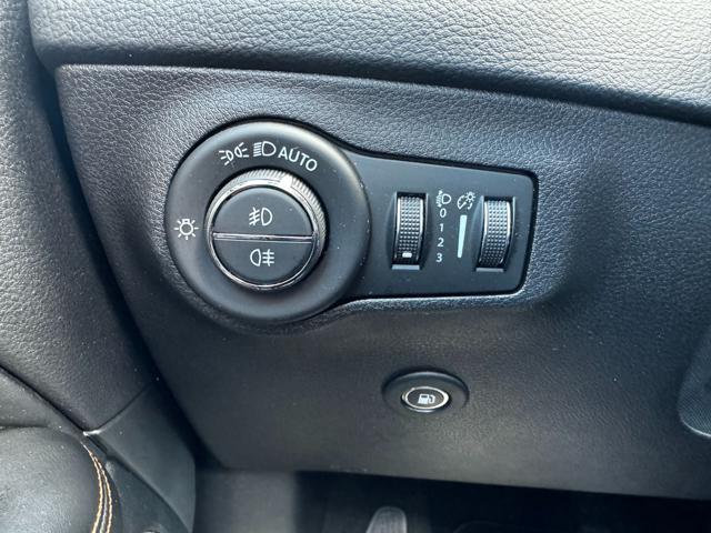 JEEP Compass usata, con Tettuccio apribile