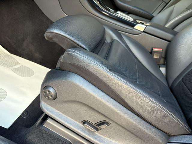 MERCEDES-BENZ GLC 300 usata, con Sensori di parcheggio posteriori