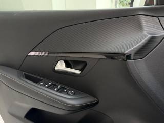 PEUGEOT 208 usata, con Isofix