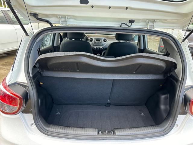HYUNDAI i10 usata 30