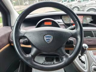 LANCIA Phedra usata, con Bluetooth