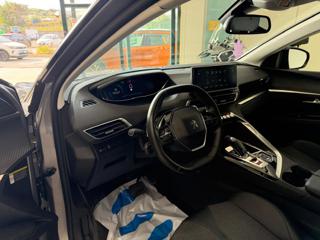 PEUGEOT 3008 usata, con Sedile posteriore sdoppiato
