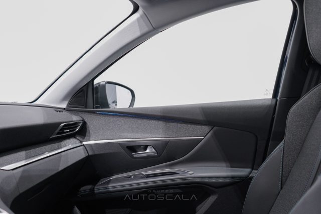 PEUGEOT 3008 usata, con Sensore di pioggia