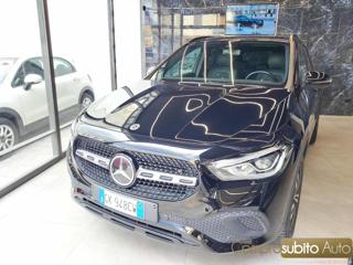 MERCEDES-BENZ GLA 180 usata, con Airbag