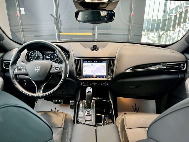 MASERATI Levante usata, con Servosterzo