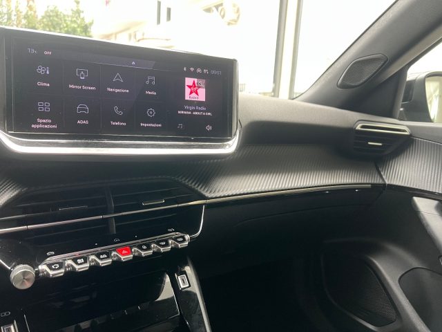 PEUGEOT 2008 usata, con Luci diurne LED
