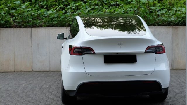 TESLA Model Y usata, con Controllo automatico clima