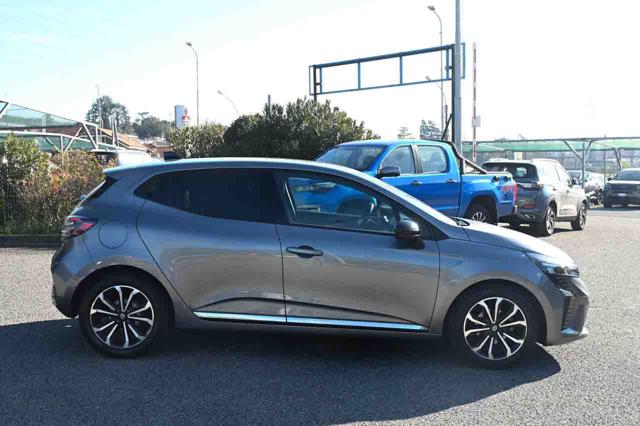 RENAULT Clio usata, con Park Distance Control