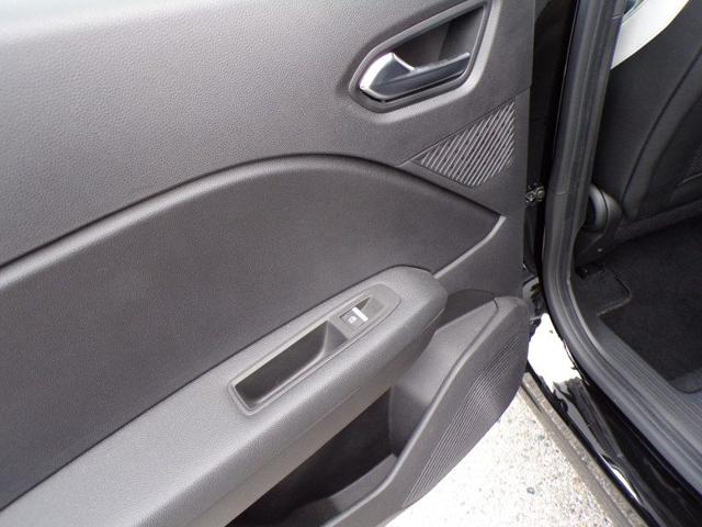 RENAULT Captur usata 66