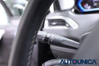 PEUGEOT 2008 usata, con Fari LED
