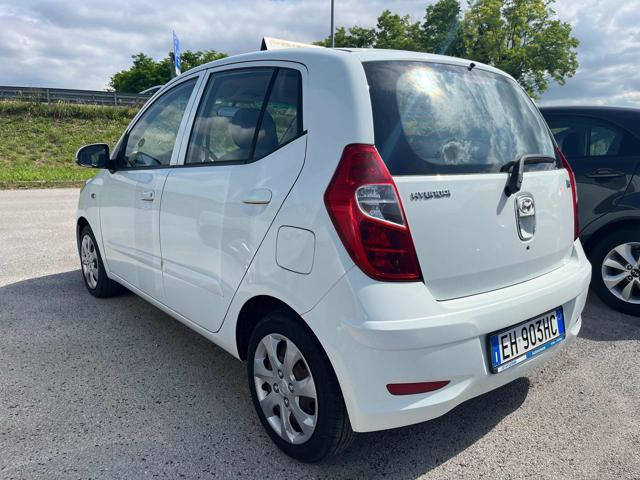 HYUNDAI i10 usata, con Airbag laterali