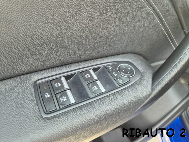 RENAULT Captur usata, con Chiusura centralizzata