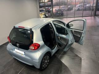 TOYOTA Aygo usata, con Autoradio