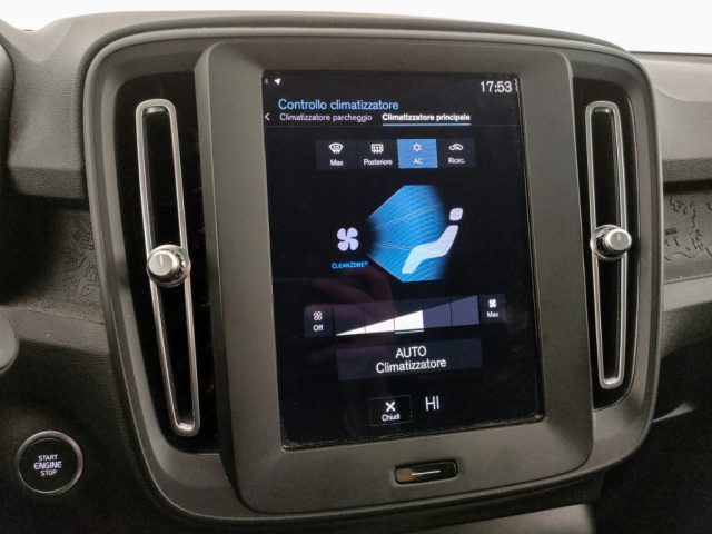 VOLVO XC40 usata, con Volante in pelle