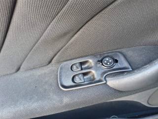 ALFA ROMEO 147 usata, con Controllo automatico clima