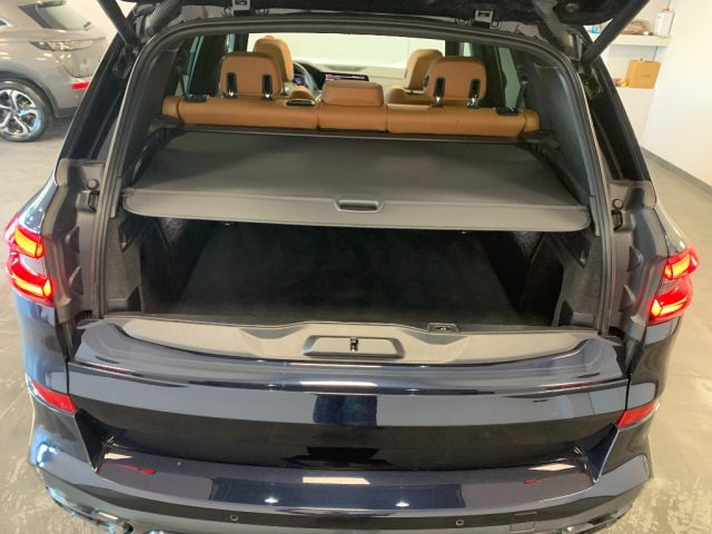 BMW X5 usata, con Leve al volante