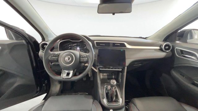 MG ZS usata, con Autoradio